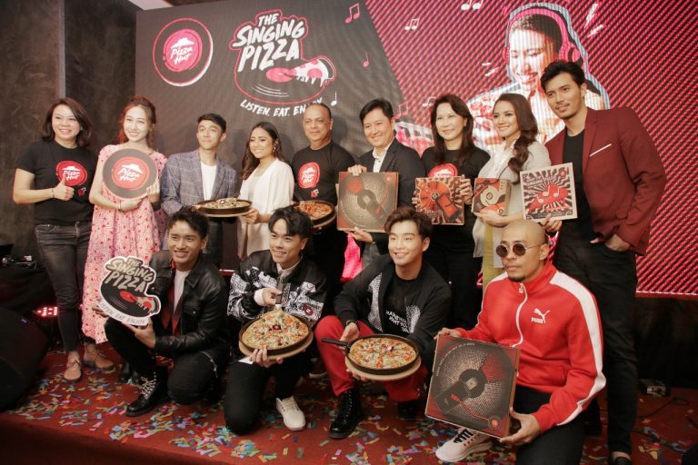 Pizza Hut Introduces Malaysia’s First Singing Pizza!
